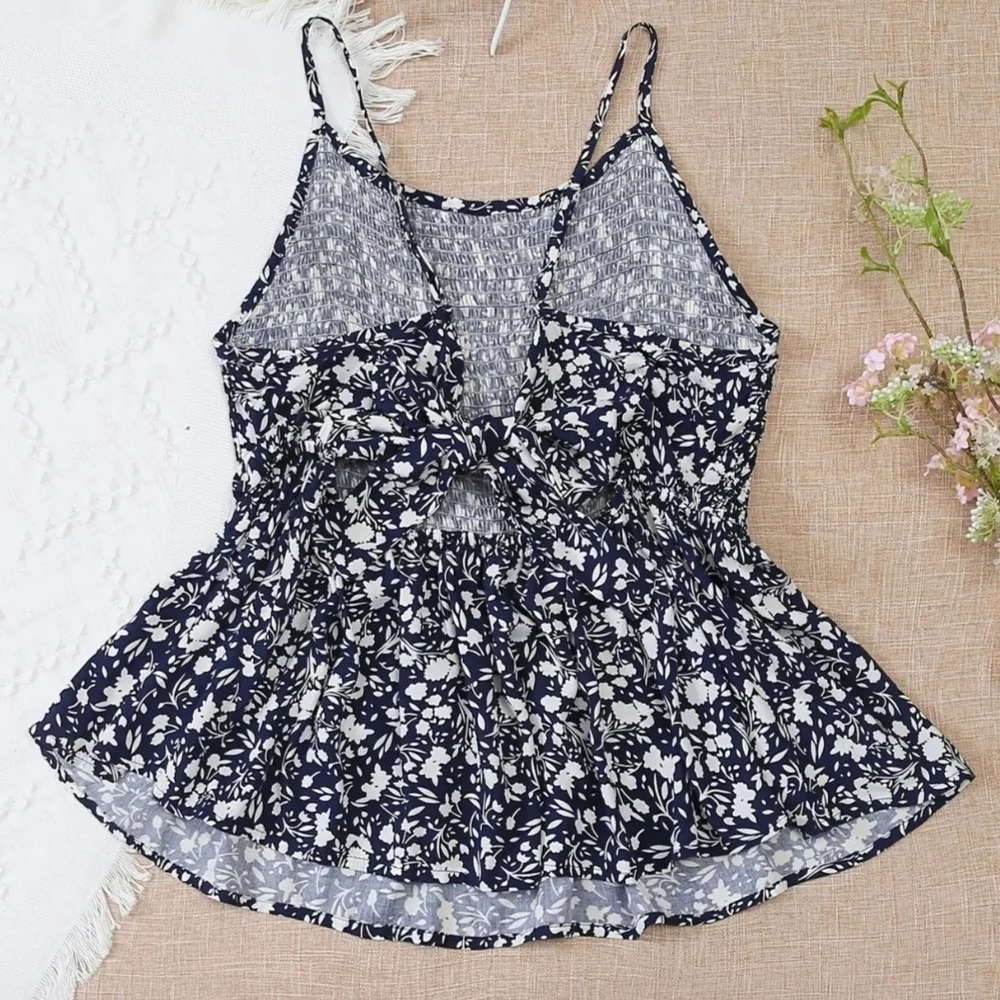 Floral Print Navy and White Women's Spaghetti Strap Scrunch/Flowy Top #MP - Picture 2 of 8